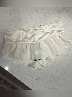 NWT 100% Silk Kiki De Montparnasse Amour Lounge Shorts